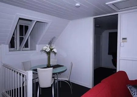 One Thornbury Bed & Breakfast