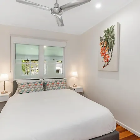 Harris Street Apartment