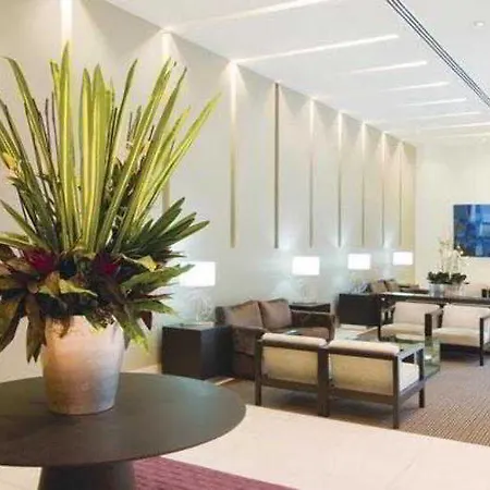 Oaks On Charlotte Aparthotel 4*