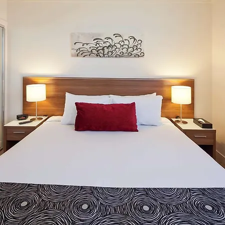 Diana South 4* Brisbane