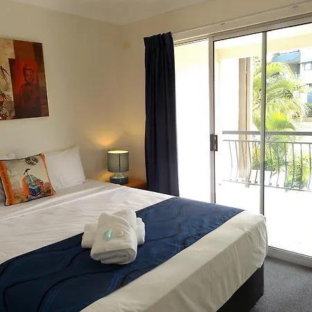 Milton Aparthotel
