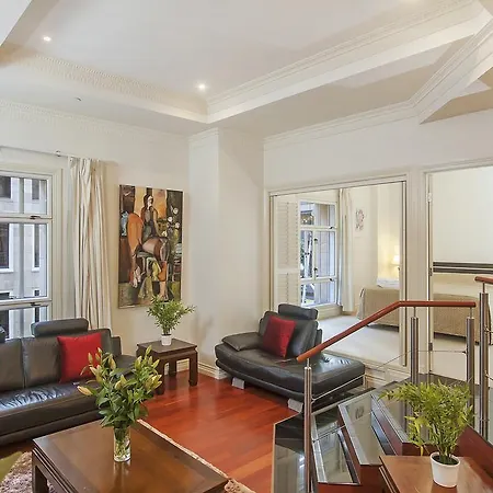 Macarthur Chambers Apartment