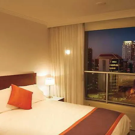 Oaks Lexicon Aparthotel 4*