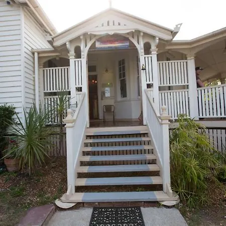 Minto Colonial Guest house 4*