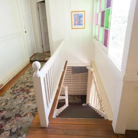 Minto Colonial 4* Brisbane