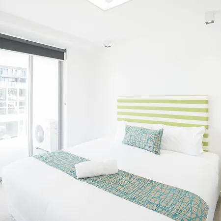 Eastwood 5*