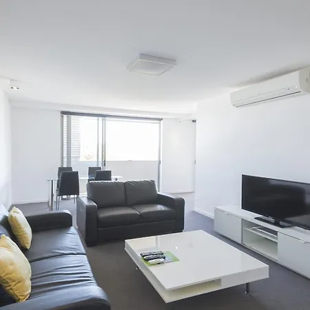 Eastwood Aparthotel 5*