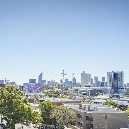 Eastwood 5* Brisbane