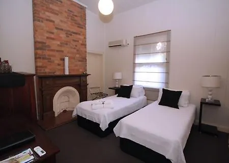 One Thornbury Bed & Breakfast