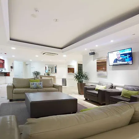 Aparthotel West End 4*