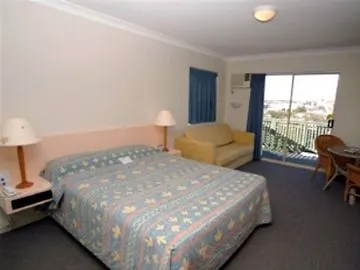Western Gregory Terrace Hotel