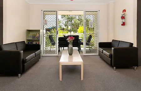 Chermside Court 4*