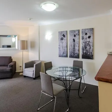 West End Aparthotel