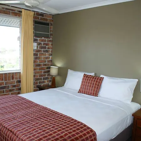 Toowong 3* Brisbane