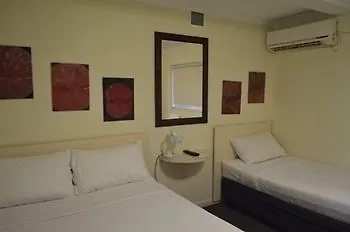 Snooze Motel 3*