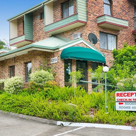 Toowong 3*