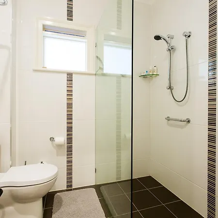 Wilston Village B&B 4*