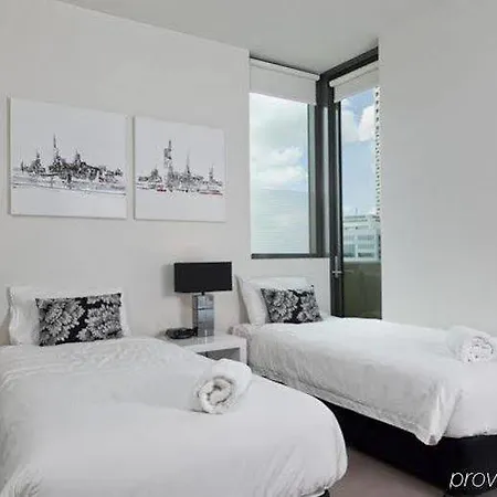 Quattro On Astor By Restt 4*