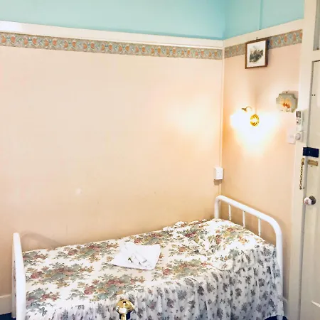 Annie's Shandon Bed & Breakfast