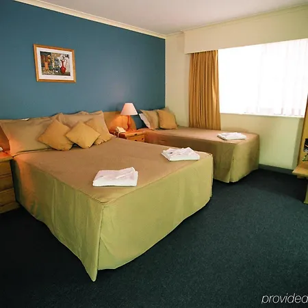 Mt Ommaney