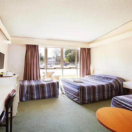 Sunnybank Hotel 3*