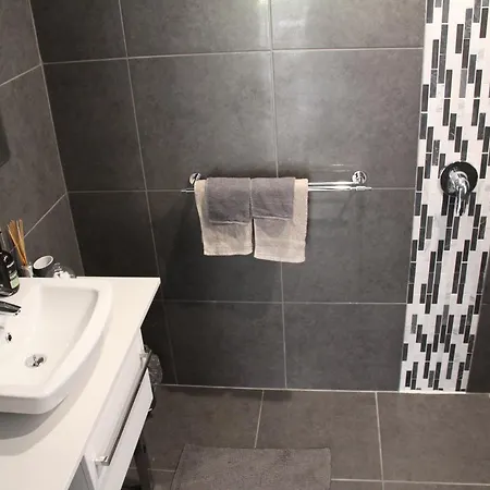 Bed & Breakfast Paperbark 5*