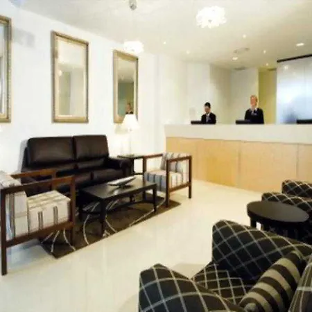 Oaks River Aparthotel
