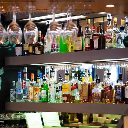 Aparthotel Adina 4*