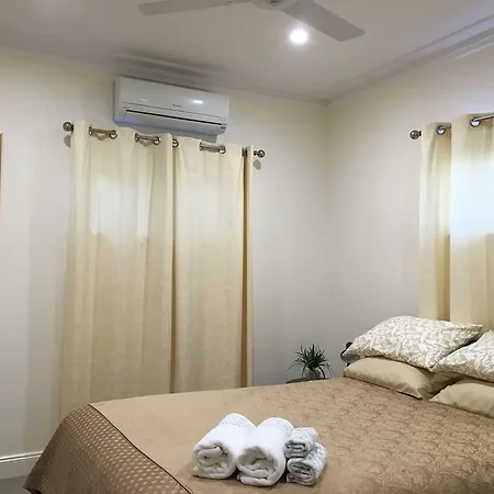 Bed & Breakfast Wilston Village B&B 4*