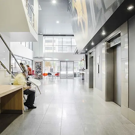 Hotel Indigo Centre By Ihg 5*