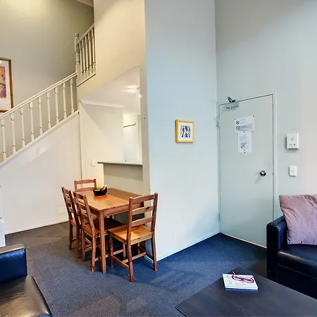 Aparthotel Spring Hill Gardens 4*
