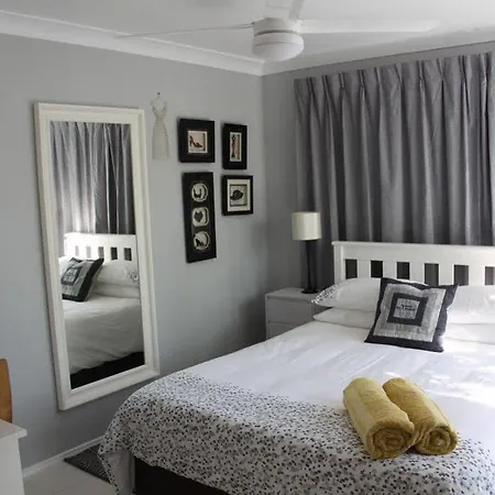 Paperbark 5* Brisbane