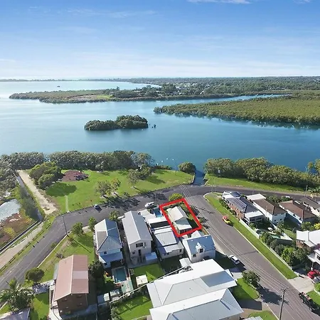 Holiday home Absolute Waterfront