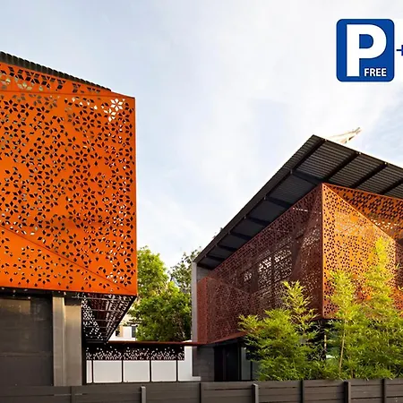 Inner Haven Enviro-luxury - With Free Parking * Brisbane