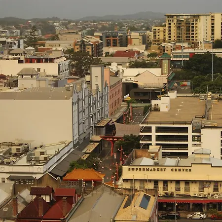 Spectacular Views Of Cbd By Fv With Free Car Park Apartment Brisbane