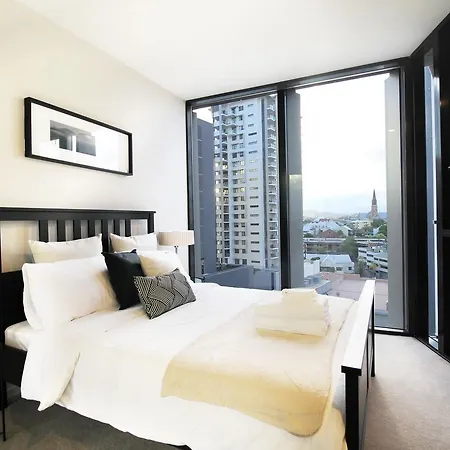 Apartment Queen St *