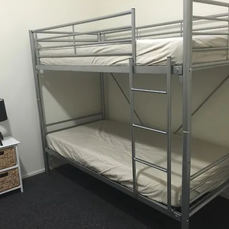 Bluetongue Backpackers Hostel Brisbane