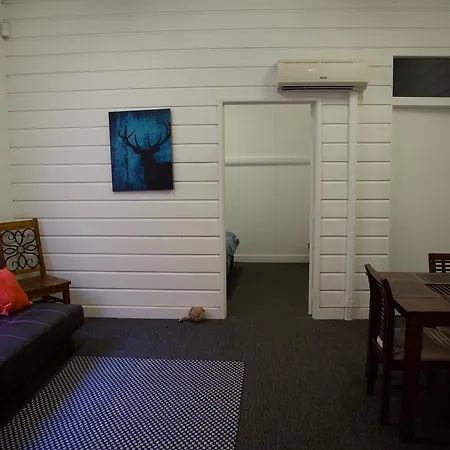 Bluetongue Backpackers Hostel