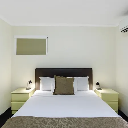 Toowong & Aparthotel Brisbane