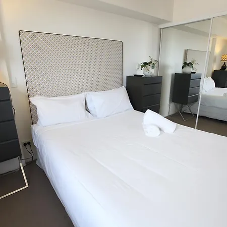 Tribeca Apartment *