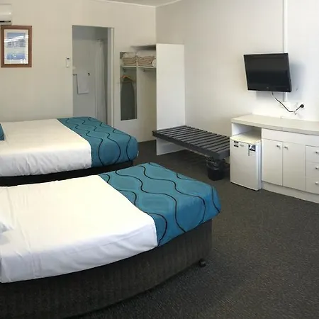 Wynnum Anchor 4*