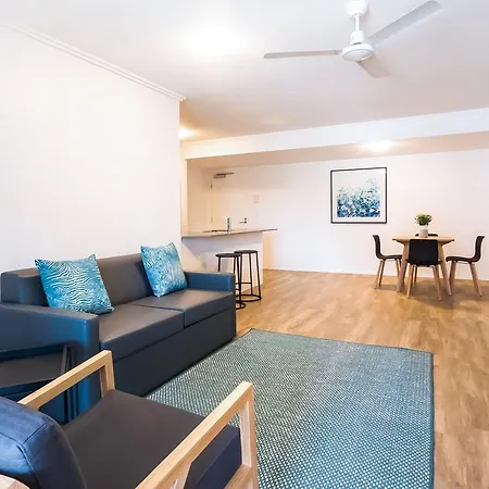Baxter St Apartments Hotel
