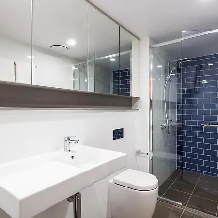 Baxter St Apartments Hotel