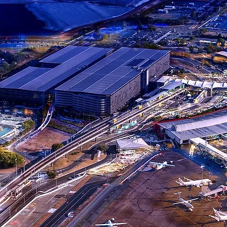 Ibis Airport