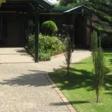 Chelsand * Brisbane