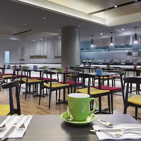 Four Points By Sheraton Hotel 4*