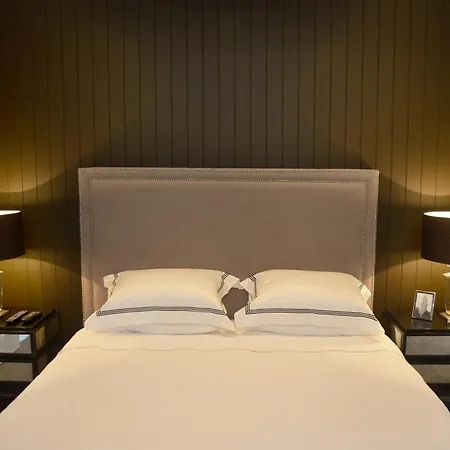 Heal House Bed & Breakfast 4*