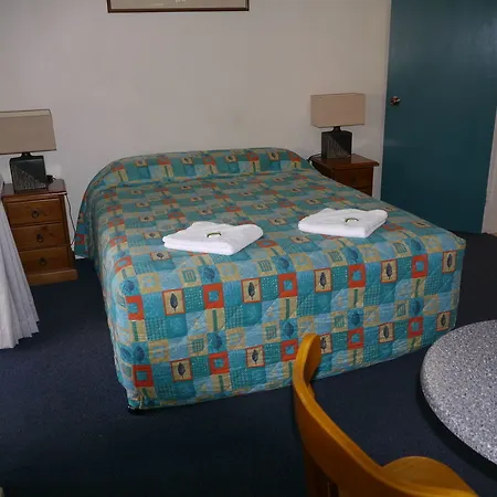 Acacia Inner City Bed & Breakfast 3*