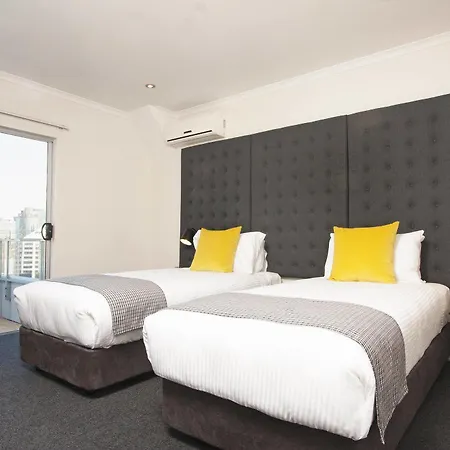 Mantra On Edward Aparthotel 4*
