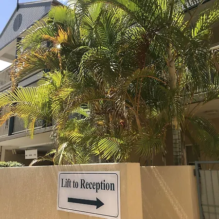 Toowong & Aparthotel
